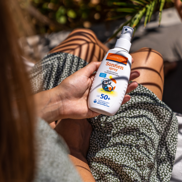 Entspannen in der Sonne mit dem PAEDIPROTECT Sonnenspray